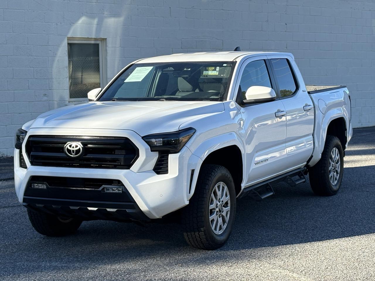 Toyota Tacoma 2WD TRD Sport Double Cab 5' Bed AT (Natl) 2024