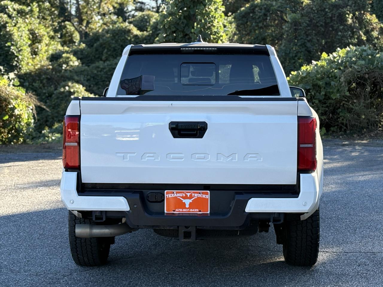 Toyota Tacoma 2WD TRD Sport Double Cab 5' Bed AT (Natl) 2024