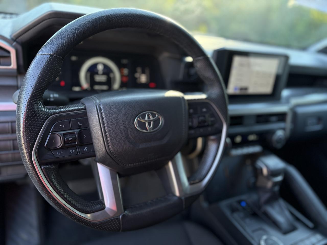 Toyota Tacoma 2WD TRD Sport Double Cab 5' Bed AT (Natl) 2024