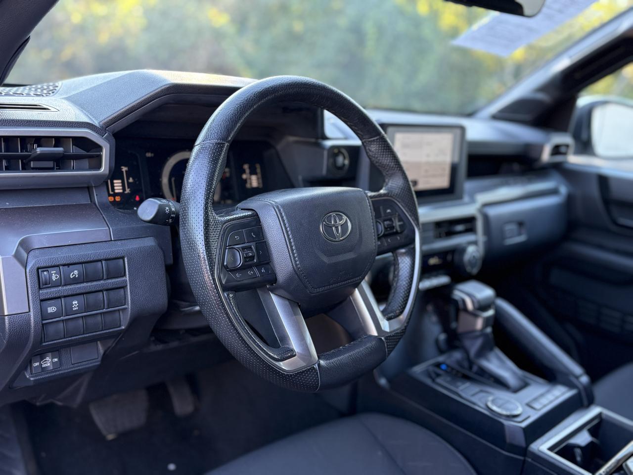 Toyota Tacoma 2WD TRD Sport Double Cab 5' Bed AT (Natl) 2024