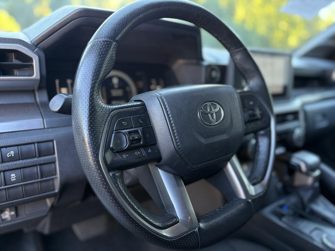 Toyota Tacoma 2WD TRD Sport Double Cab 5' Bed AT (Natl) 2024