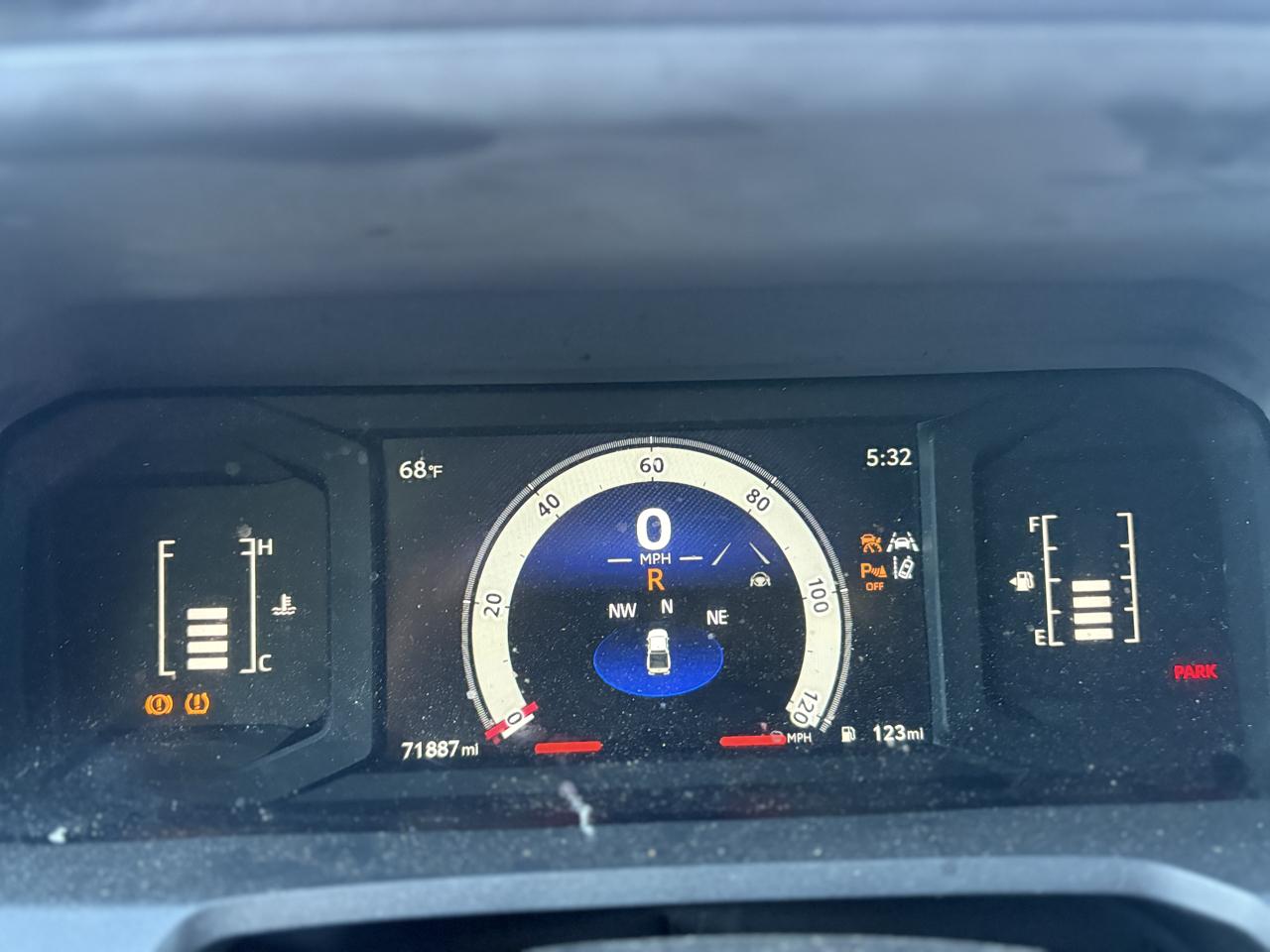 Toyota Tacoma 2WD TRD Sport Double Cab 5' Bed AT (Natl) 2024