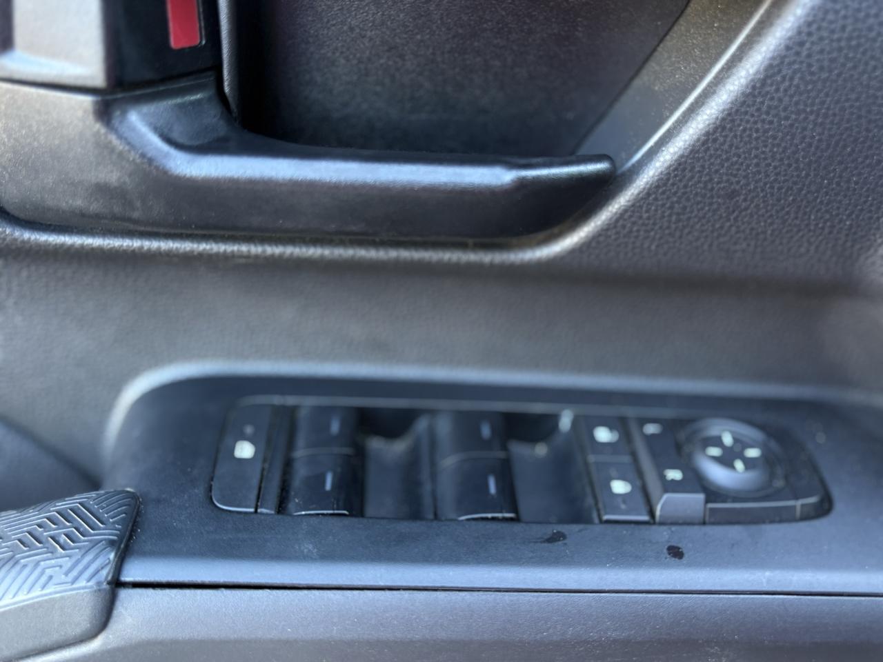 Toyota Tacoma 2WD TRD Sport Double Cab 5' Bed AT (Natl) 2024