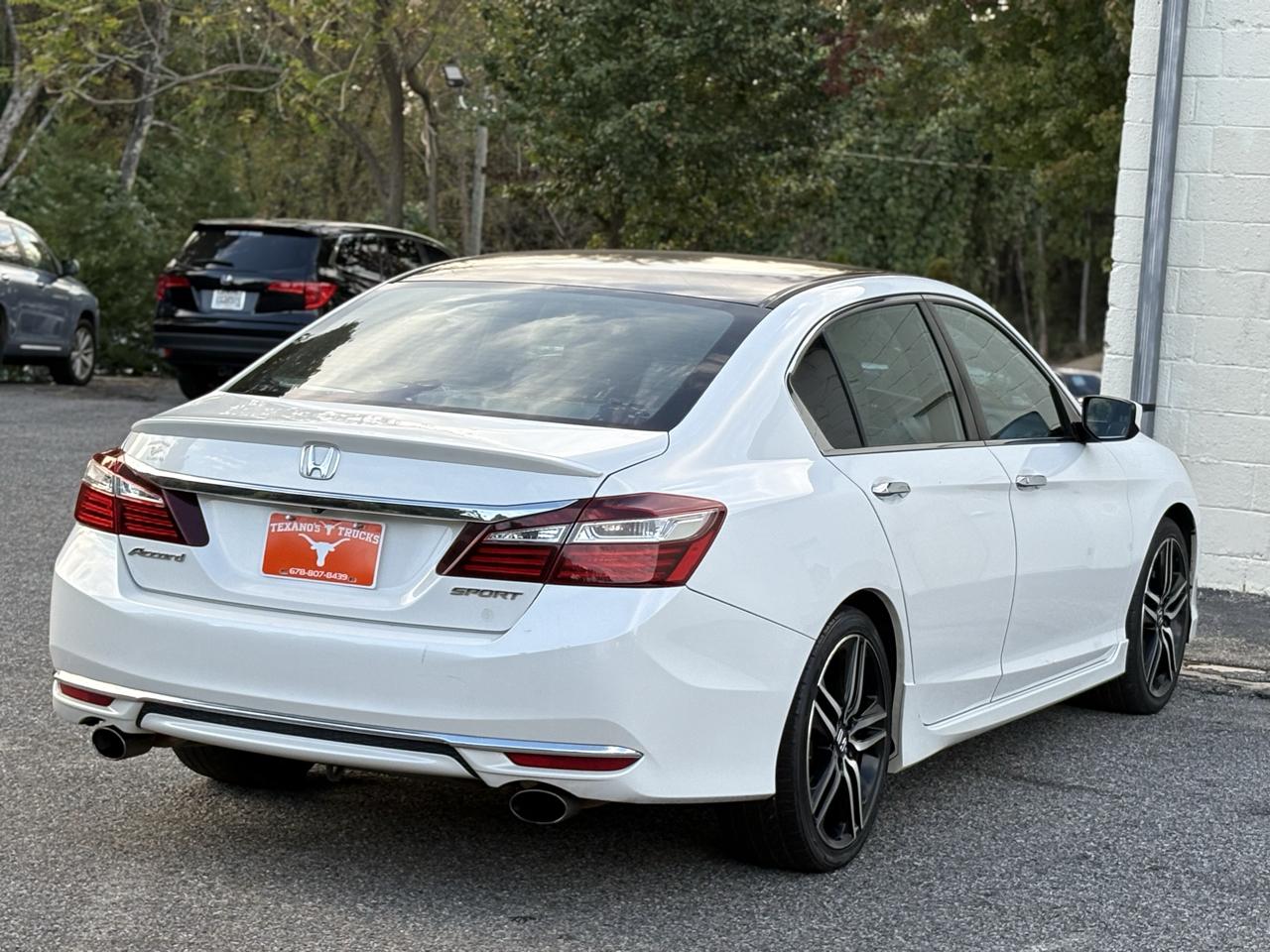 Honda Accord Sedan Sport CVT w/Honda Sensing 2017