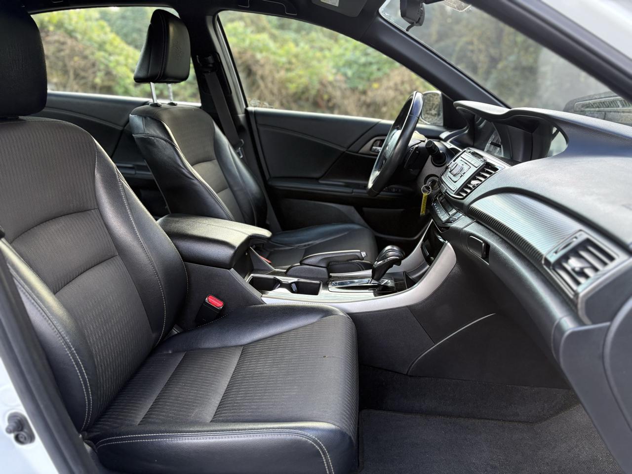 Honda Accord Sedan Sport CVT w/Honda Sensing 2017