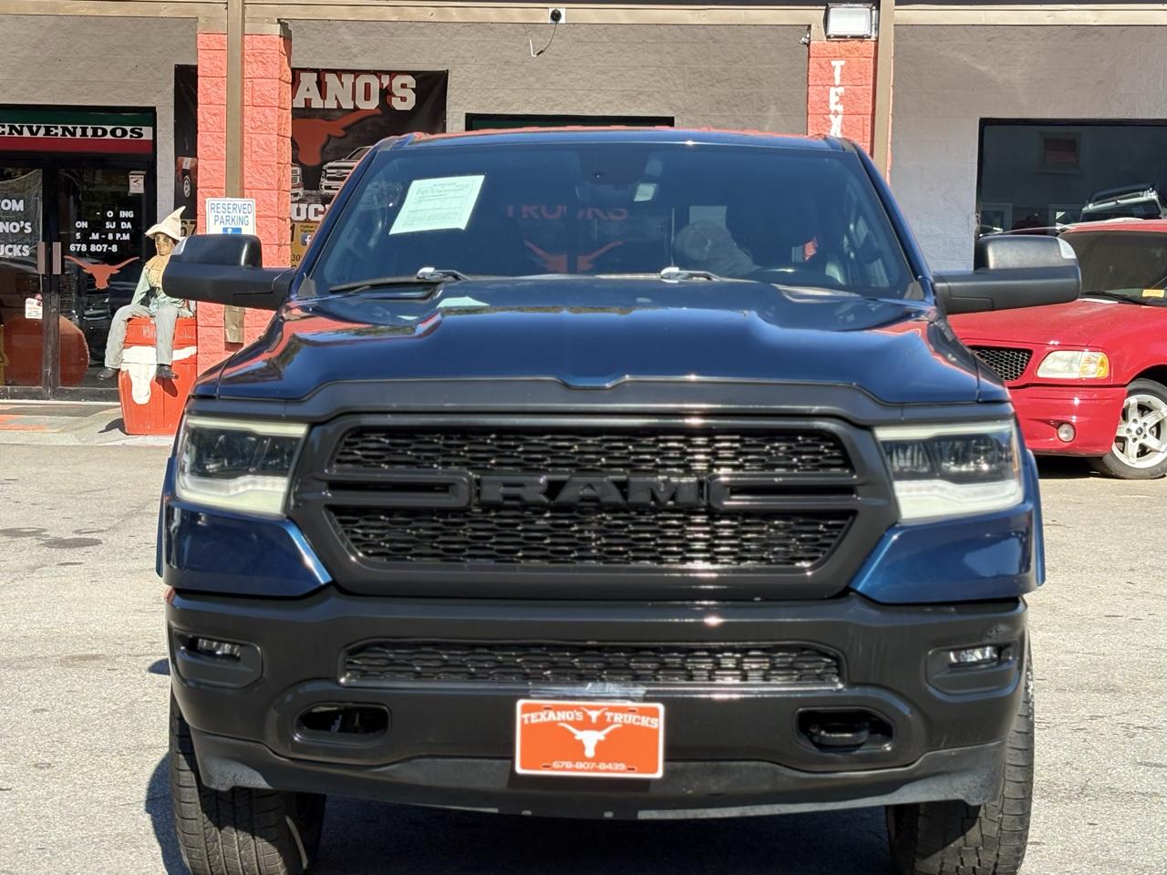 RAM 1500 Big Horn 4x4 Crew Cab 5'7" Box 2020
