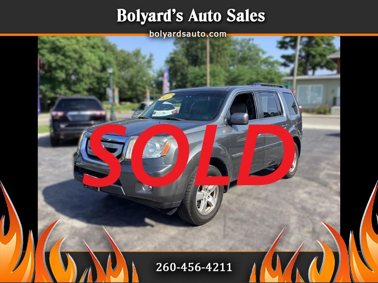 2011 Honda Pilot EX-L 4WD 5-Spd AT with Navigation