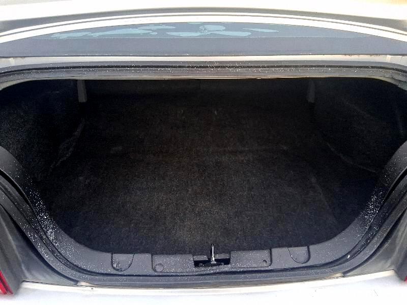 Ford Mustang GT Deluxe Coupe 2008