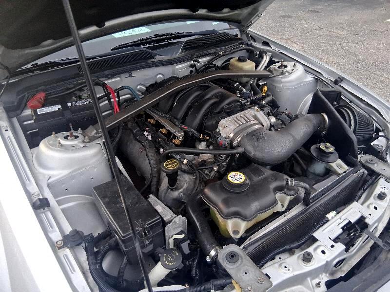 Ford Mustang GT Deluxe Coupe 2008