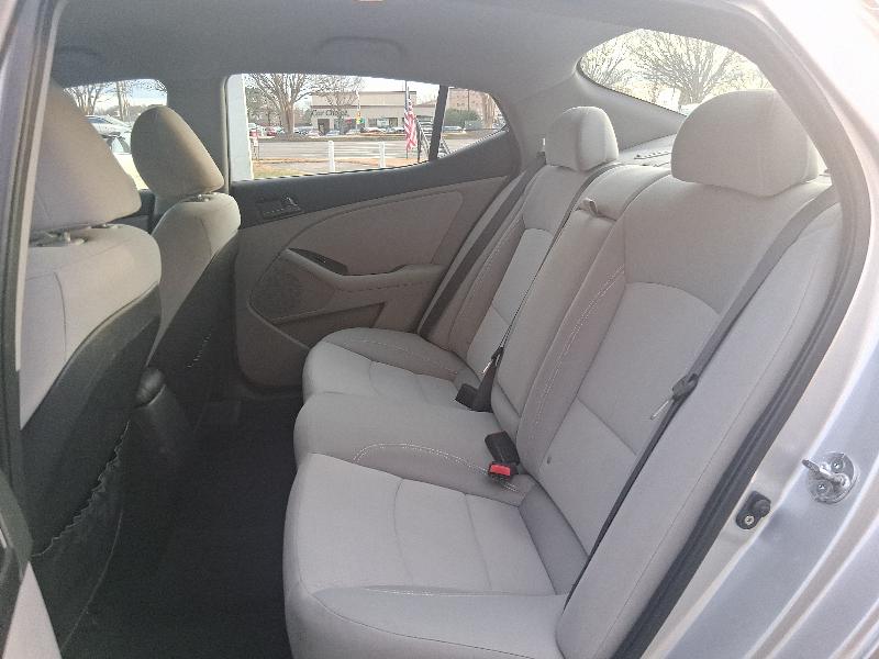 Kia Optima 4dr Sdn 2.4L Auto LX 2012