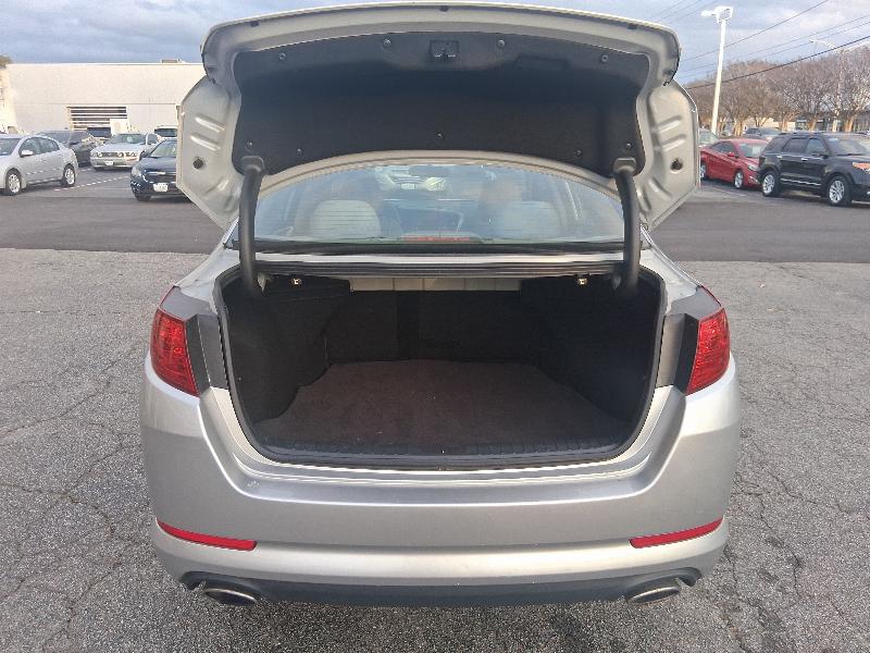 Kia Optima 4dr Sdn 2.4L Auto LX 2012