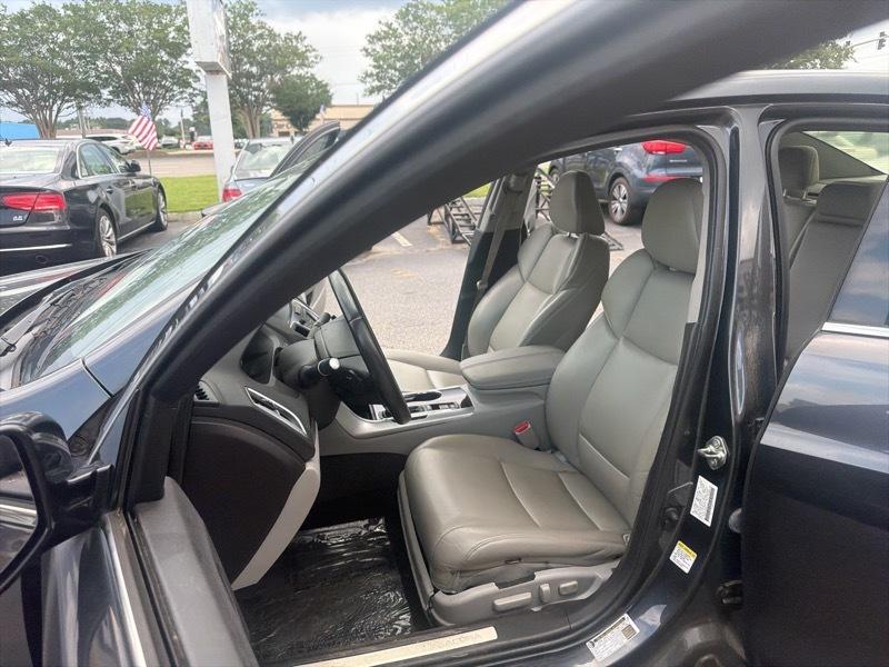 Acura TLX 8-Spd DCT 2016