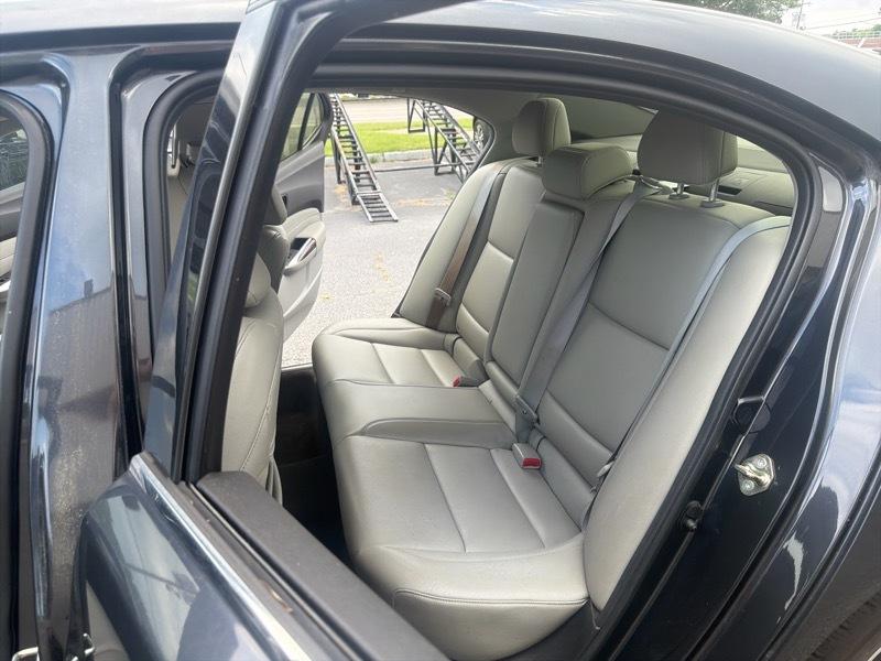 Acura TLX 8-Spd DCT 2016