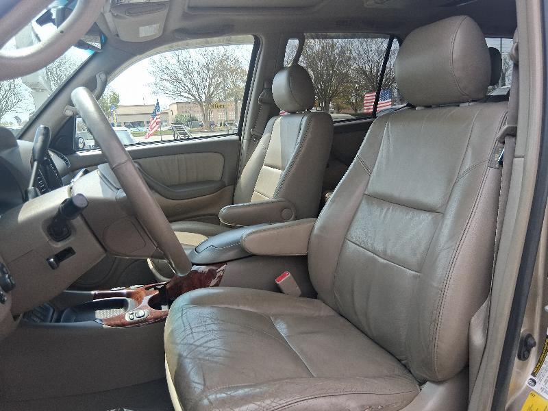 Toyota Sequoia Limited 2WD 2007