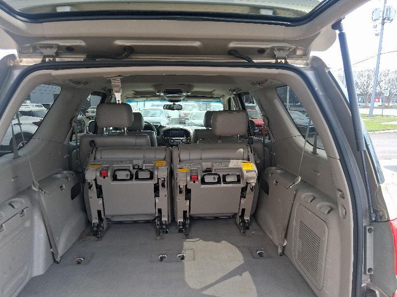 Toyota Sequoia Limited 2WD 2007