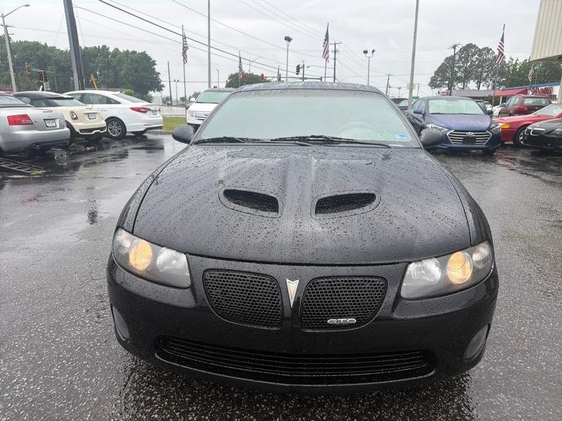 Pontiac GTO Coupe 2006