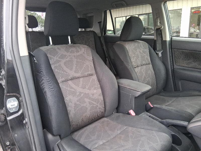 2013 Scion xB photo 16