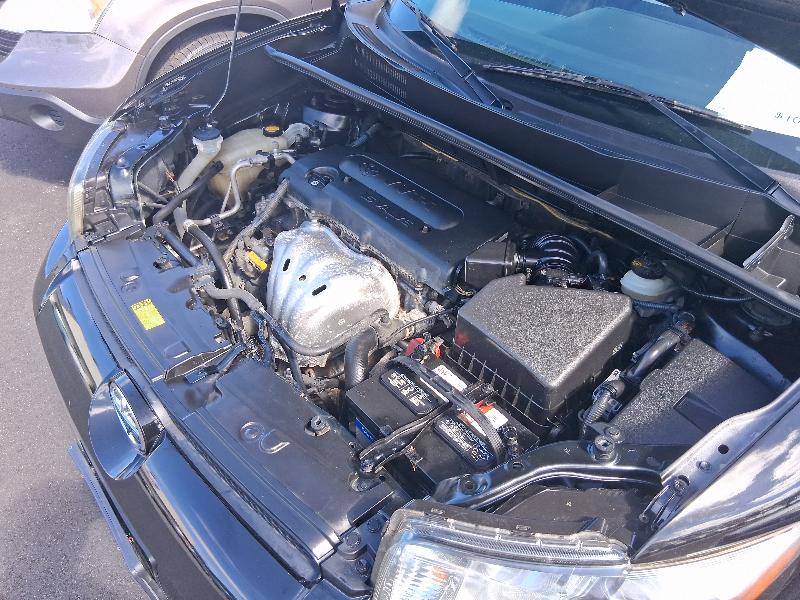 2013 Scion xB photo 36