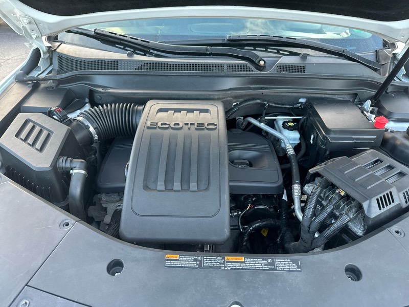 2014 Chevrolet Equinox LS photo 29