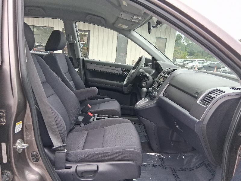 2009 Honda CR-V LX photo 30