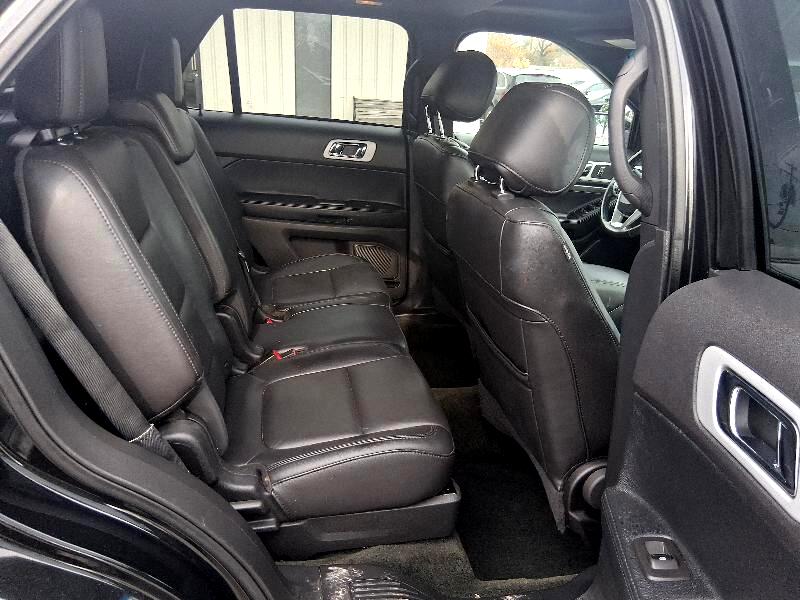 Ford Explorer XLT 4WD 2014