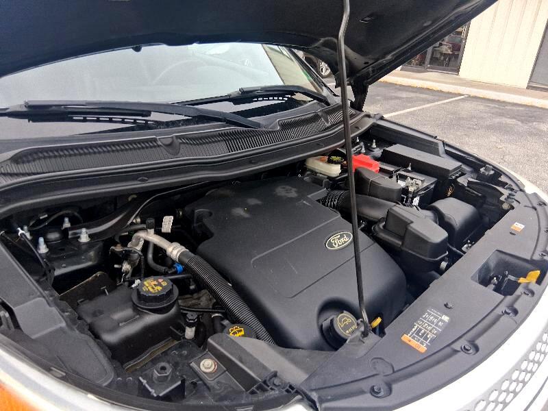 Ford Explorer XLT 4WD 2014