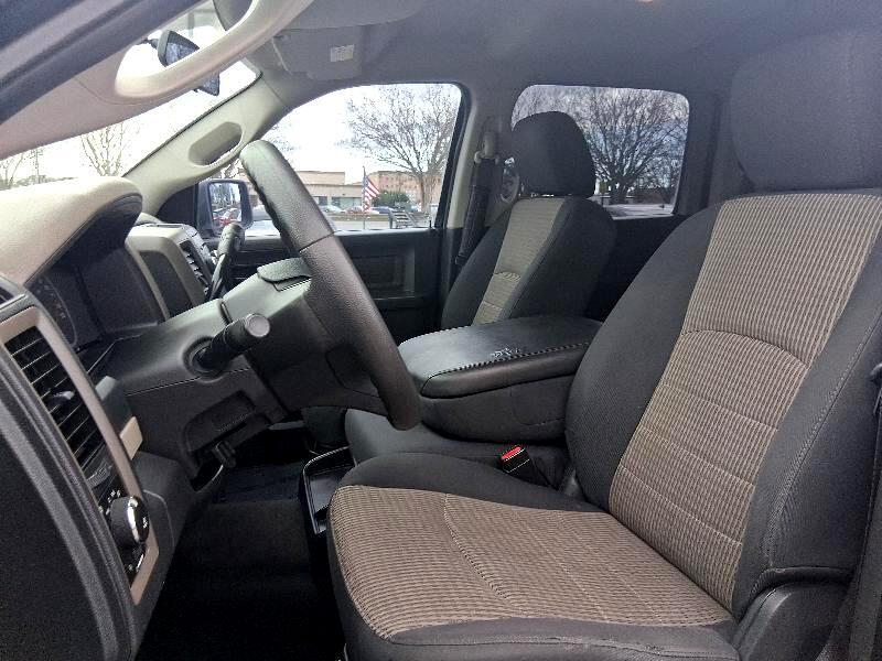RAM 1500 ST Crew Cab 2WD 2012
