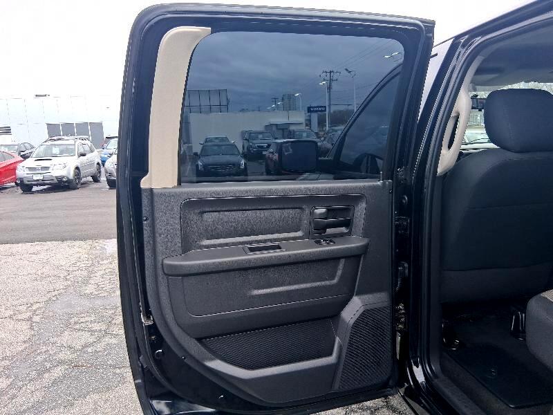 RAM 1500 ST Crew Cab 2WD 2012