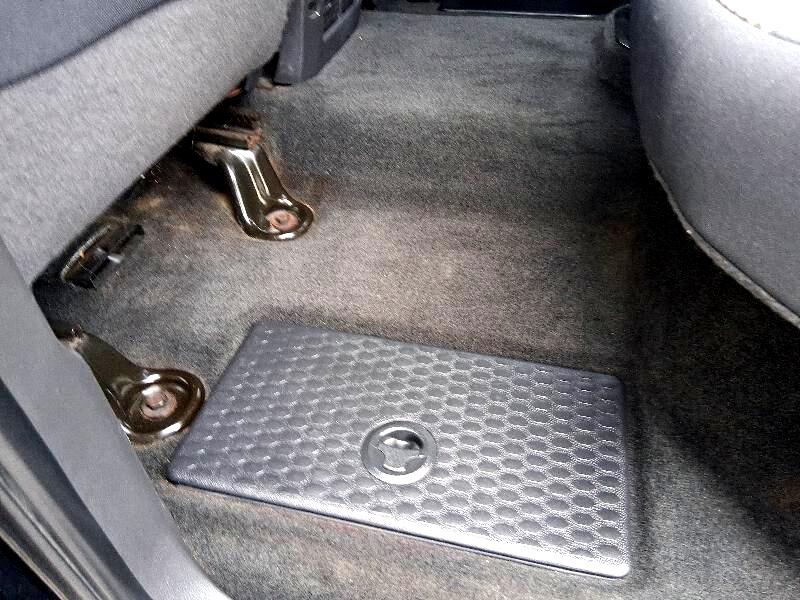 RAM 1500 ST Crew Cab 2WD 2012