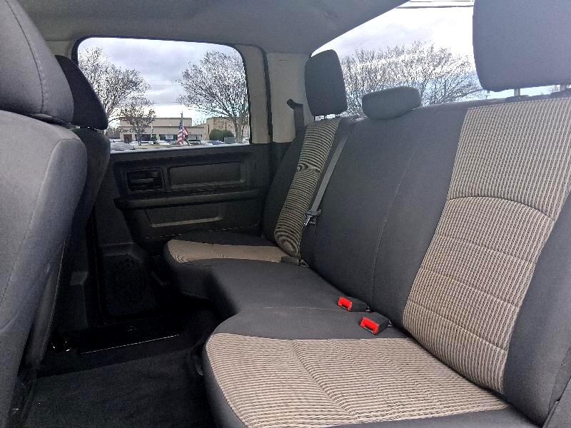 RAM 1500 ST Crew Cab 2WD 2012