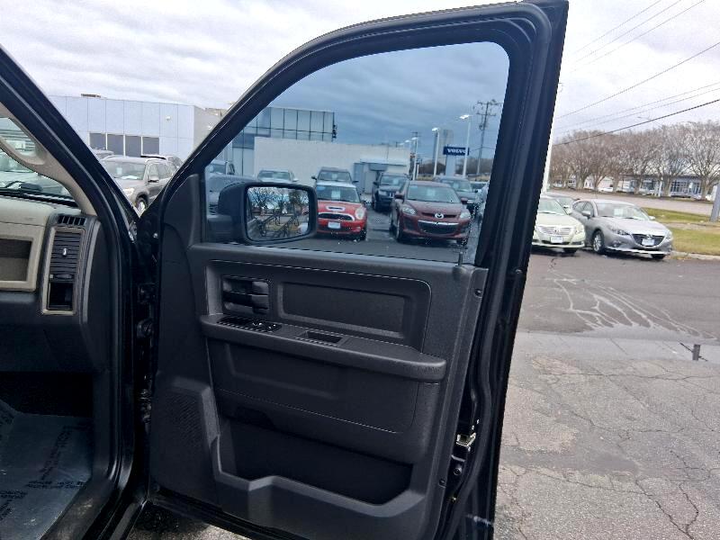 RAM 1500 ST Crew Cab 2WD 2012