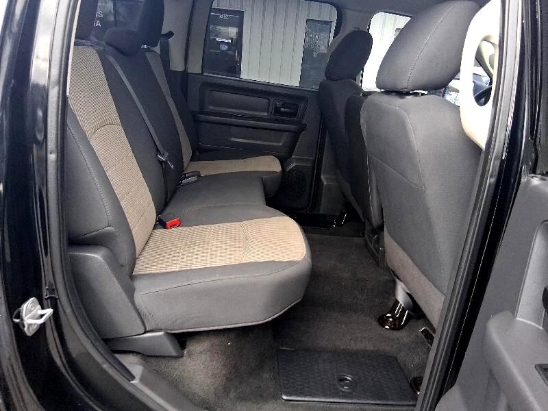 RAM 1500 ST Crew Cab 2WD 2012