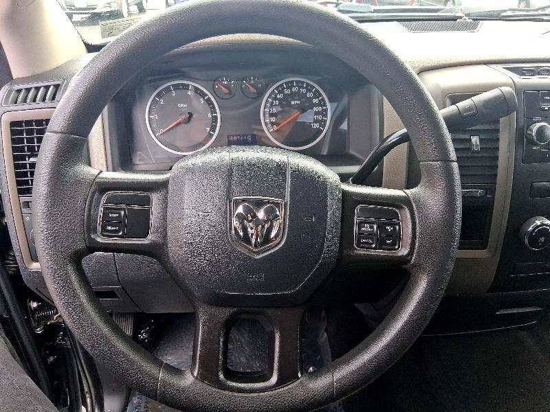 RAM 1500 ST Crew Cab 2WD 2012