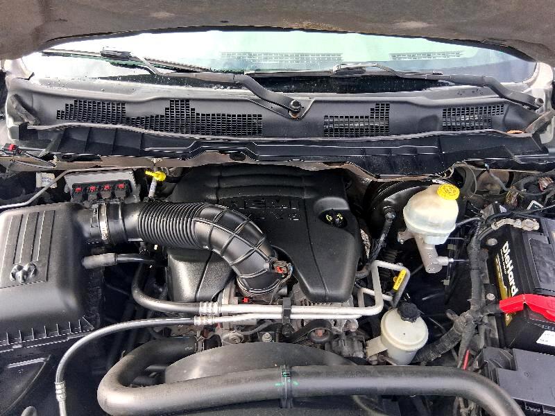 RAM 1500 ST Crew Cab 2WD 2012