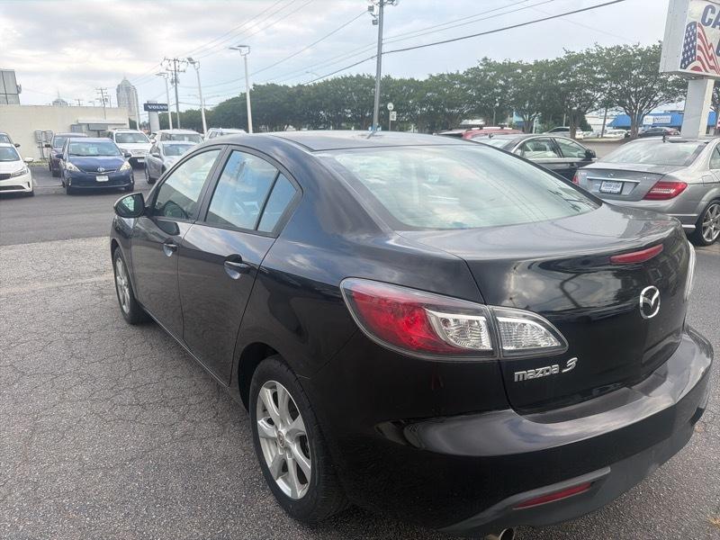 Mazda MAZDA3 i Touring 4-door 2010
