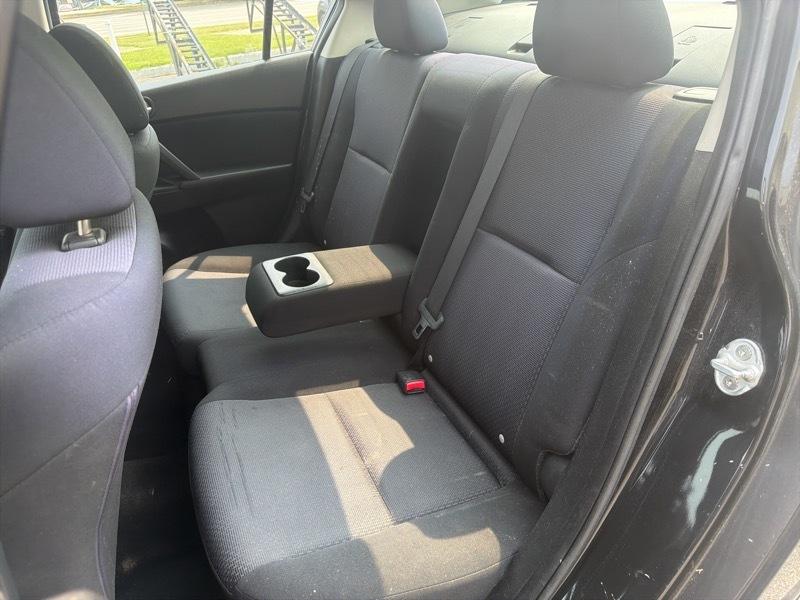 Mazda MAZDA3 i Touring 4-door 2010