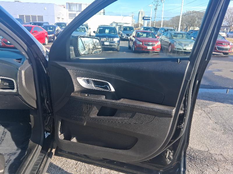 Chevrolet Equinox LS 2WD 2013