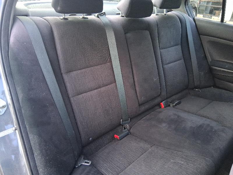 Honda Accord LX sedan AT 2011