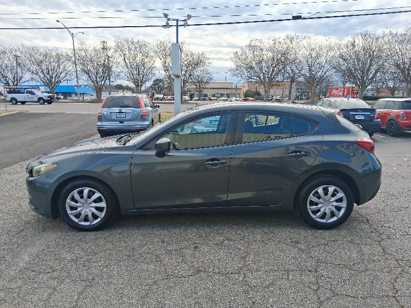 Mazda MAZDA3 i Sport AT 5-Door 2015