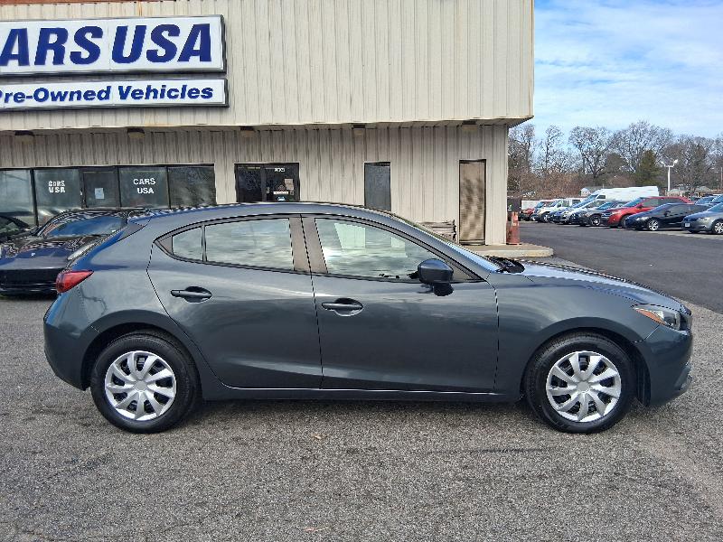 Mazda MAZDA3 i Sport AT 5-Door 2015