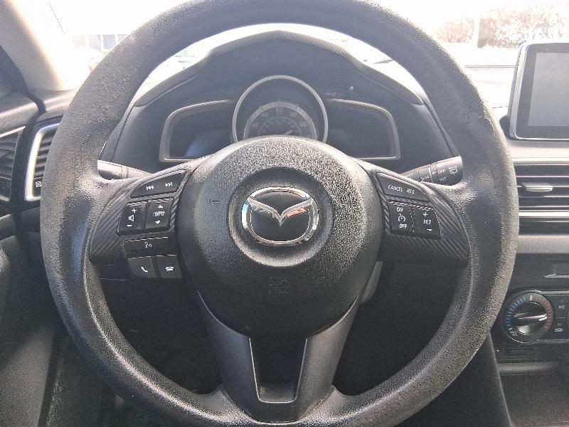 Mazda MAZDA3 i Sport AT 5-Door 2015