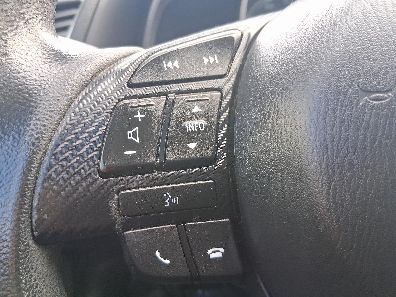 Mazda MAZDA3 i Sport AT 5-Door 2015