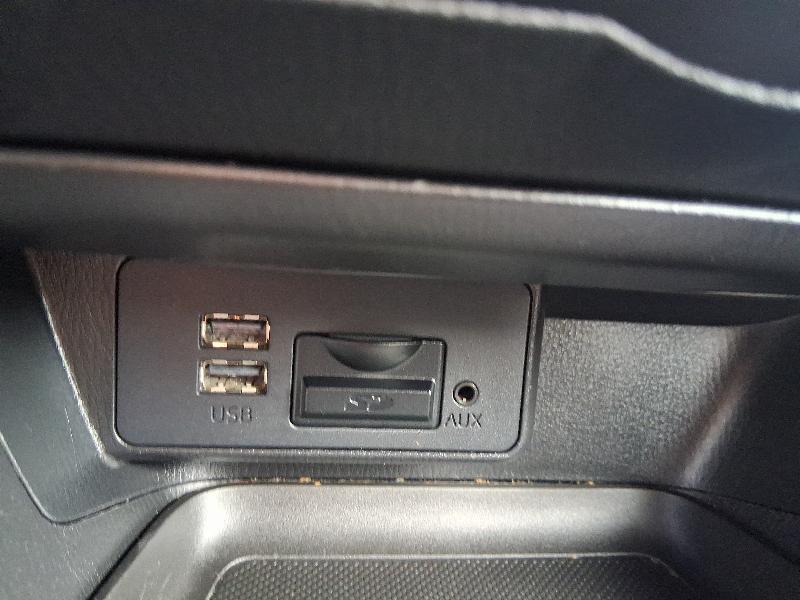 Mazda MAZDA3 i Sport AT 5-Door 2015