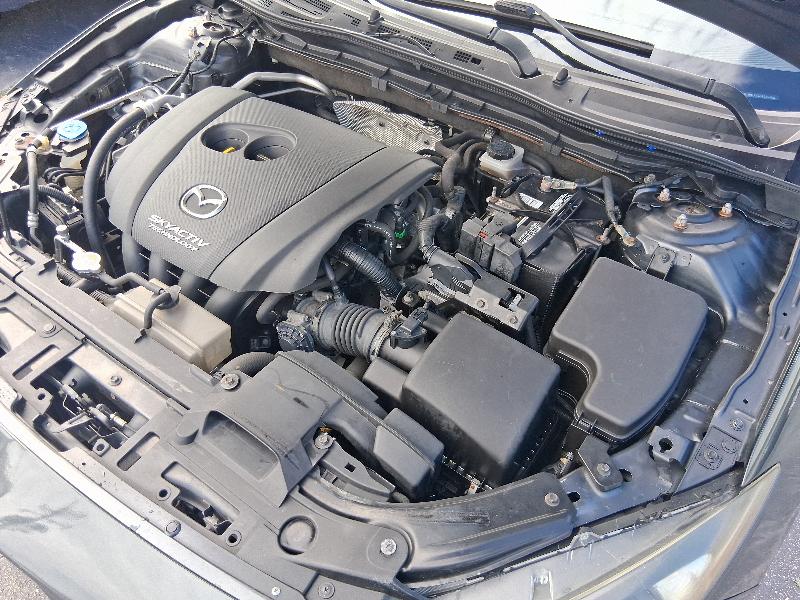 Mazda MAZDA3 i Sport AT 5-Door 2015