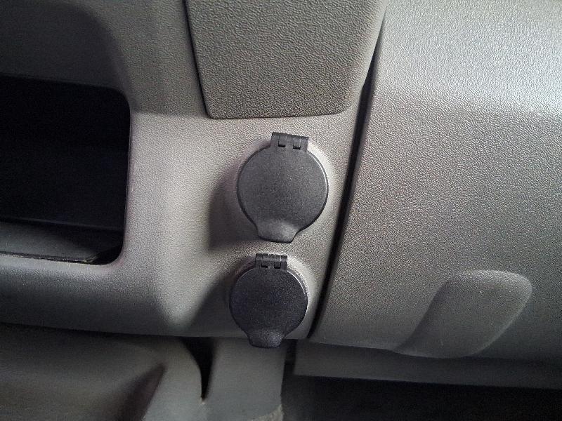 Nissan Frontier LE Crew Cab 2WD 2006