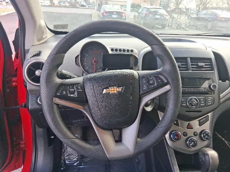 Chevrolet Sonic LT Auto Sedan 2015