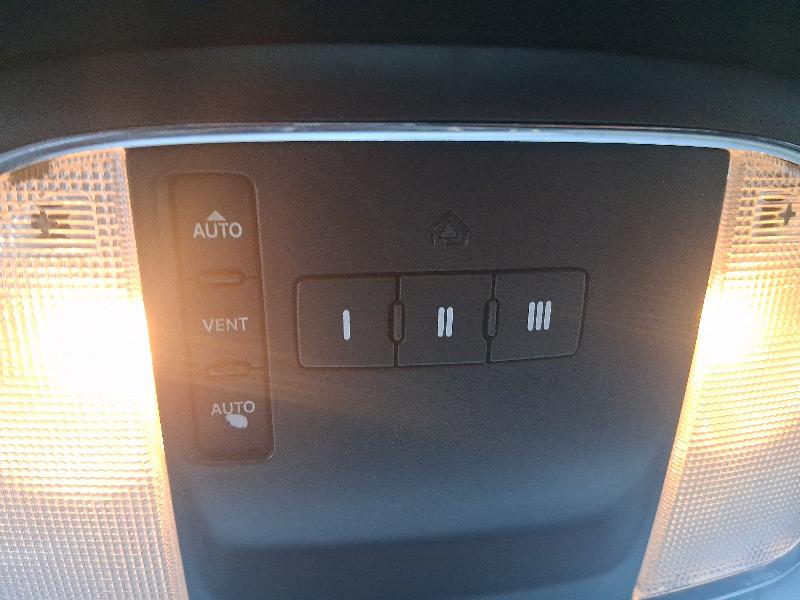 Dodge Charger SXT 2012