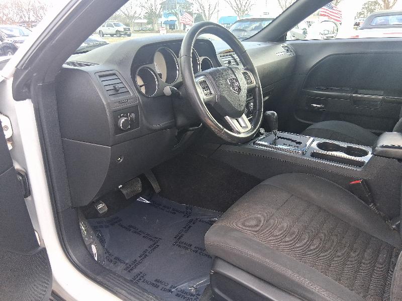 Dodge Challenger SXT 2014