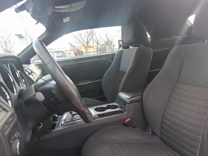 Dodge Challenger SXT 2014