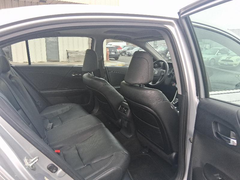 Honda Accord EX-L Sedan CVT 2013